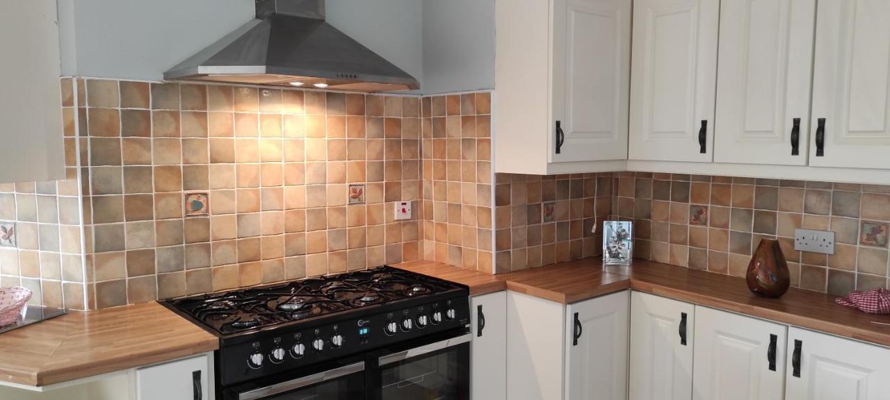 Padua House Holiday Home In The Centre Of Bundoran And 2 Mins Walk To The Beach Extérieur photo